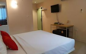 Bird Room Hotel - Pratunam